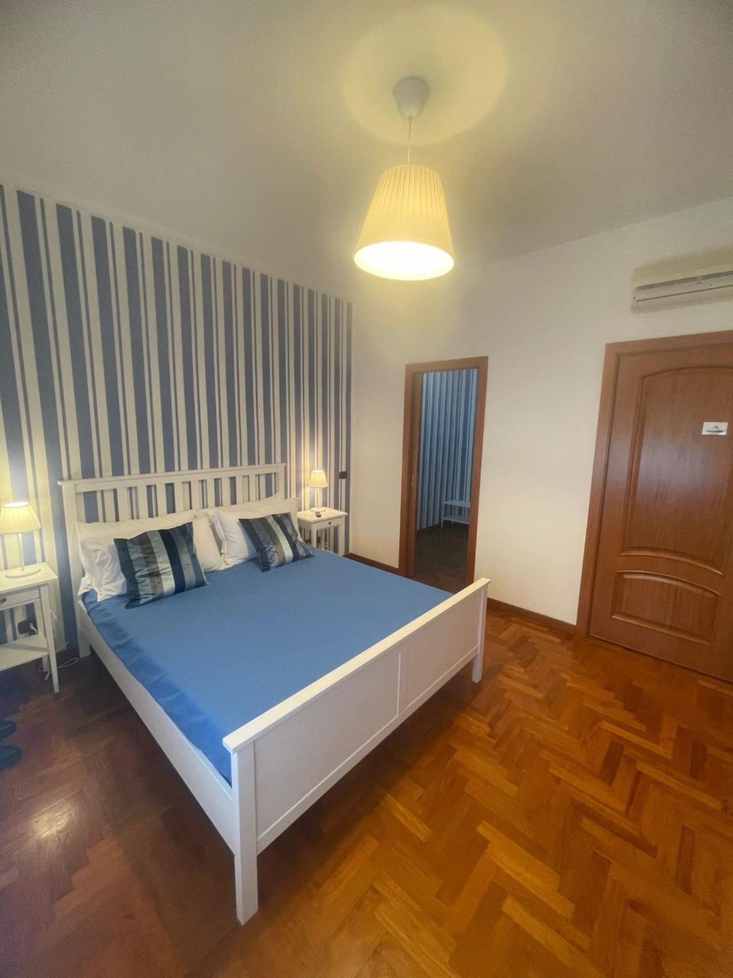 מלון נאפולי Reginella House מראה חיצוני תמונה